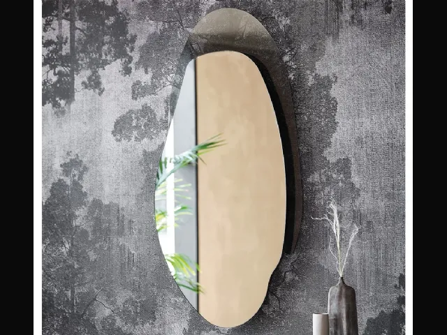 Specchio dalla forma irregolare Akumal di Cattelan Italia