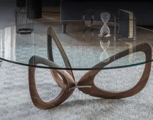 Tavolino con base in legno massello di Noce Canaletto e piano in cristallo Helix di Cattelan Italia