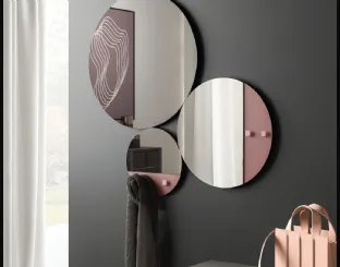 Specchio con dettagli in laccato opaco LIme di Orme