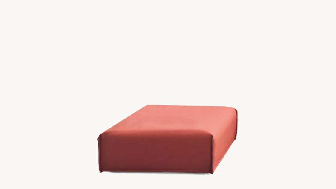 Pouf in tessuto Massas di Moroso