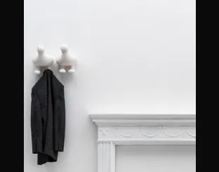 Appendiabiti Dodo in ceramica lucida bianca Arturo Wall di Adriani e Rossi