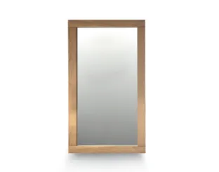 Specchio Quadra con cornice in massello di rovere di Devina Nais