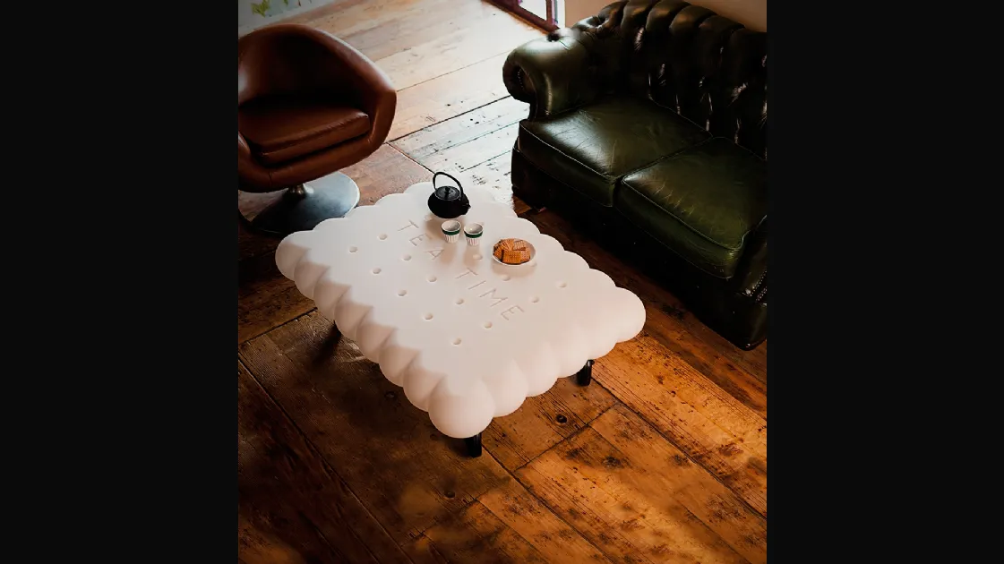 Tavolino a forma di biscotto con ruote Tea Time di Slide