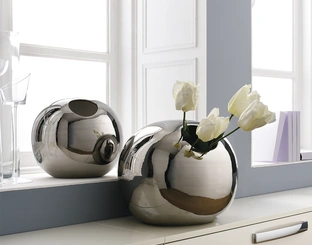 Vaso Ball in ceramica di Adriani e Rossi