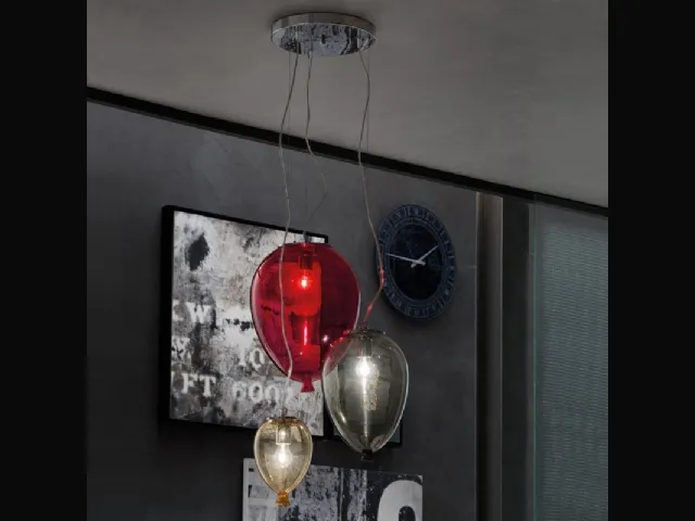 Lampada composta da 3 lampade in vetro veneziano Balloon up di Adriani e Rossi