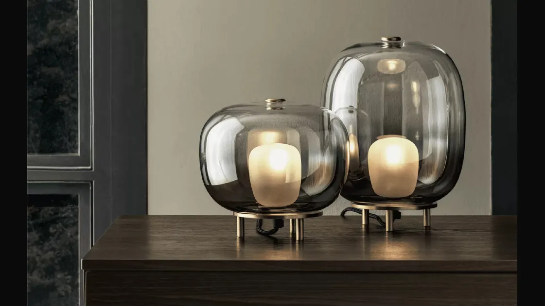Lampada Blow da tavolo in vetro con base in ottone di Bontempi