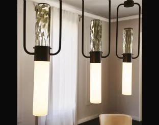 Lampada a sospensione in ferro brunito con paralume in vetro Bamboo di Cattelan Italia