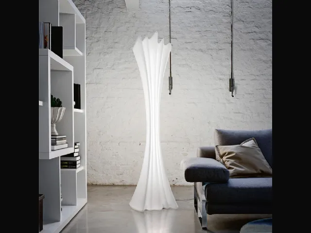 Lampada appendiabiti da terra in polietilene bianco Sipario Light di Cattelan Italia