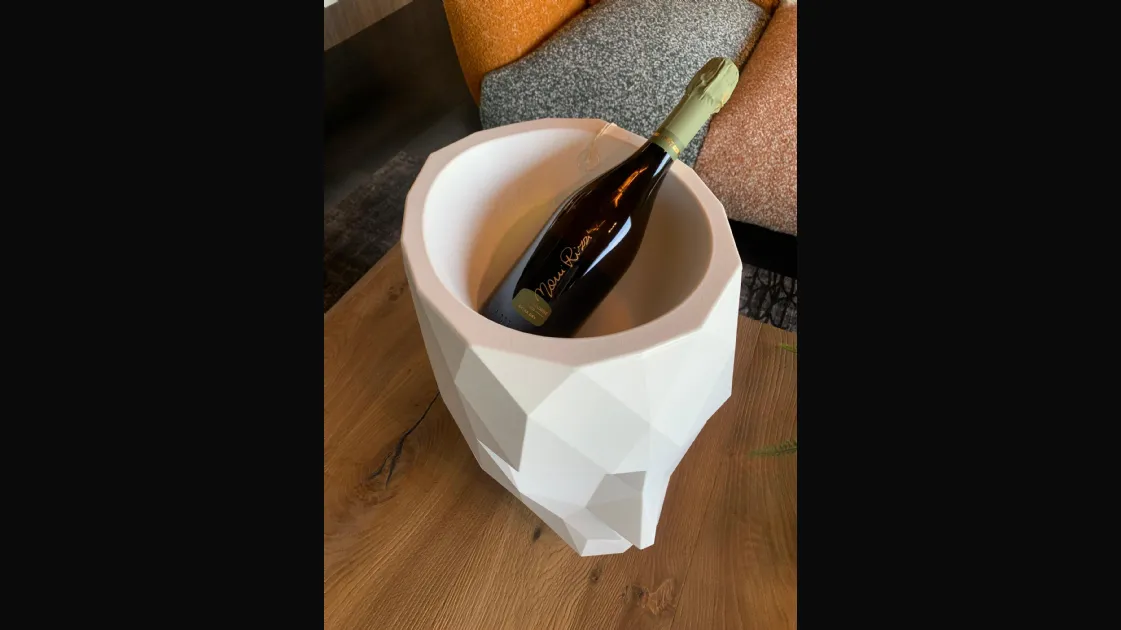 Vaso Adan di Vondom Basic White