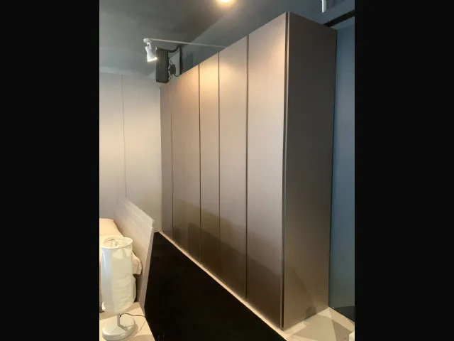 Armadio Battente modello Gola di Orme