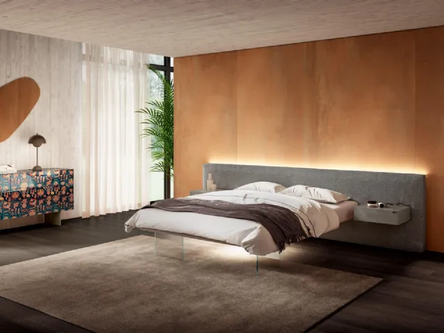 Letto Air con elegante Testiera in tessuto illuminata con luci a LED di Lago