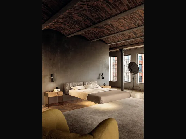 Letto sospeso con testiera imbottita Fluttua 1662 di Lago