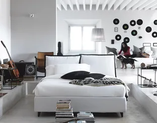 Letto moderno in tessuto imbottito So Pop di Noctis