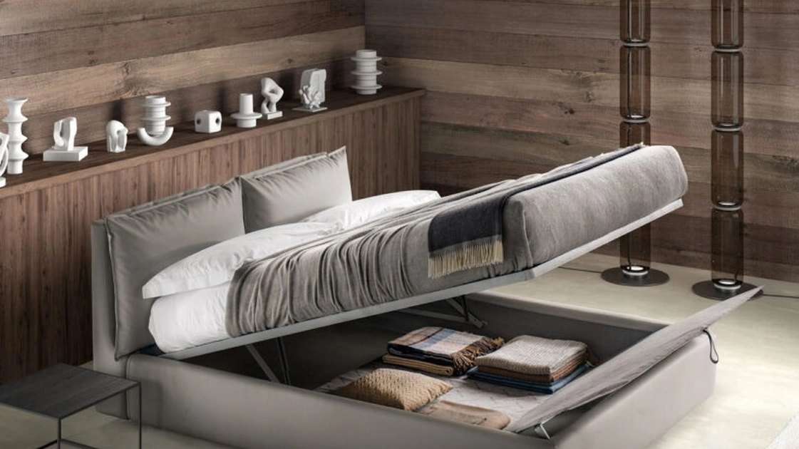 Letto in tessuto imbottito con testiera regolabile e box contenitore Quiet di Bside