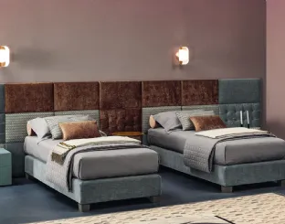 Letto singolo in tessuto trapuntato con sistema Boiserie Marlene di Twils