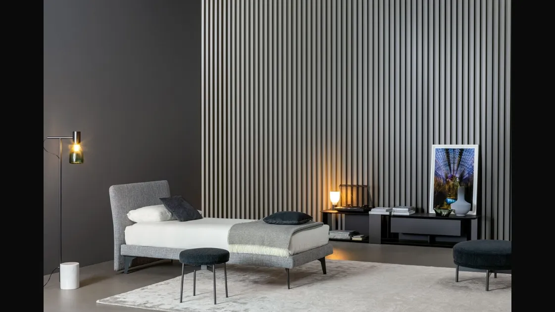 Letto singolo in tessuto imbottito Tonight di Bonaldo