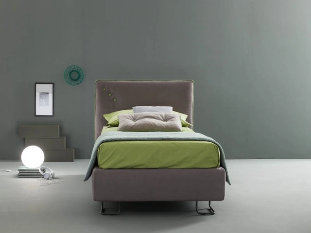 Letto moderno in tessuto con testiera Snap di Bside
