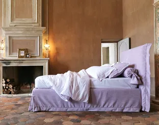 Letto singolo in tessuto Chloè Romantic di Noctis