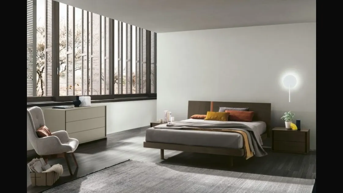 Letto con testiera Ken in materico rovere moka di Tomasella