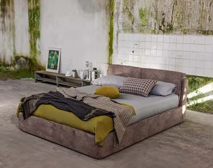 Letto imbottito Icaro di Veneran