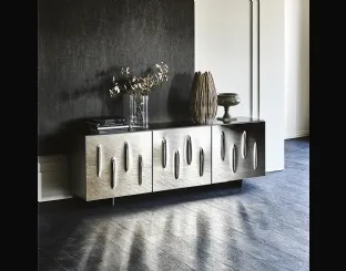 Madia in legno con ante bombate in cristallo specchiato bronzo Carnaby di Cattelan Italia