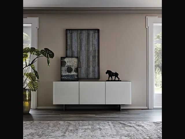 Madia in legno laccato opaco e ante in cristallo verniciate Focus di Cattelan Italia