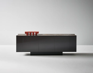 Madia Spy in legno laccato di Bonaldo