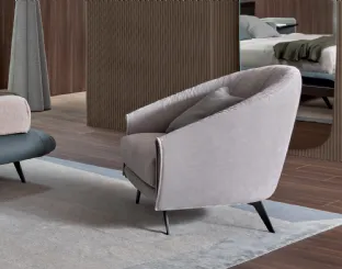 Poltroncina Saddle armchair in tessuto imbottito di Bonaldo
