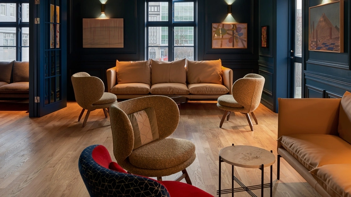 Poltroncina in tessuto Ariel di Moroso