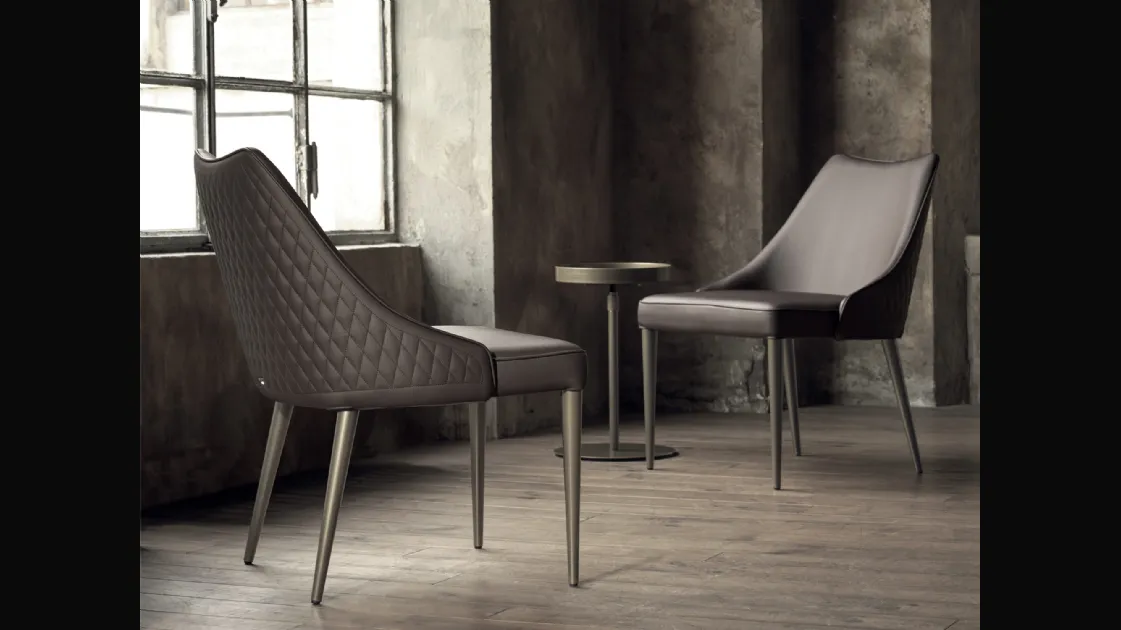 Poltroncina in pelle Clara di Bontempi