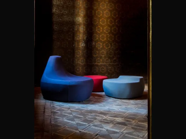 Poltrona di design in tessuto realizzata in forme differenti abbinabili Saruyama Island di Moroso