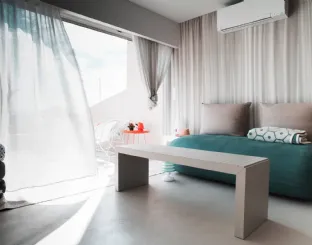 Divano Letto in tessuto imbottito Chama 2589 di Lago
