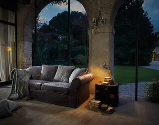 Divano lineare Elite di Samoa