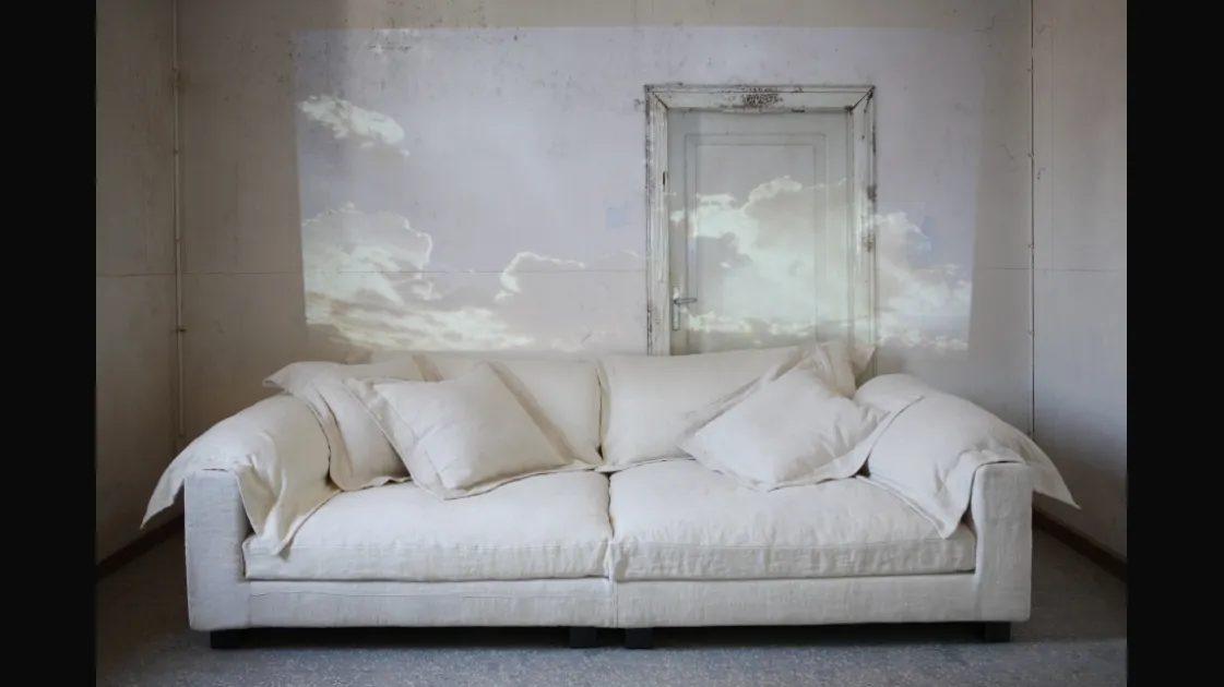 Divano lineare Nebula Nine Sofa di Moroso