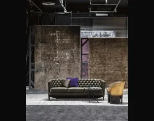 Divano lineare in ecopelle trapuntato Rich Cushion di Moroso