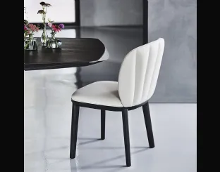 Sedia in legno con rivestimento in pelle Chrishell di Cattelan Italia