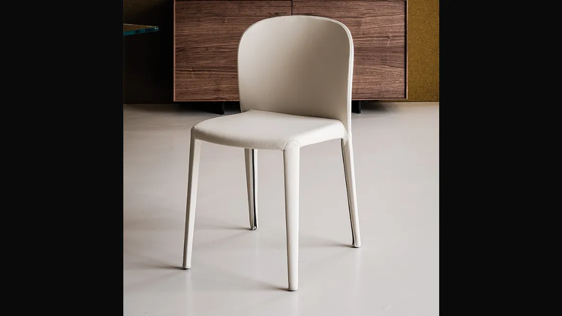 Sedia in acciaio rivestita in pelle Daisy di Cattelan Italia