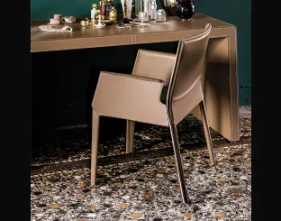 Sedia in cuoio con braccioli Margot Cattelan Italia