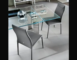 Sedia rivestita in ecopelle Maya Flex di Cattelan Italia