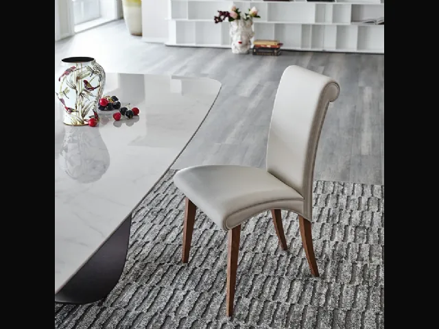 Sedia in legno rivestita in pelle Lulù di Cattelan Italia