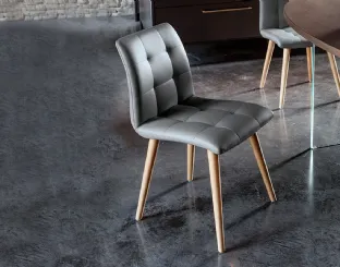 Sedia Columbia di Devina Nais 