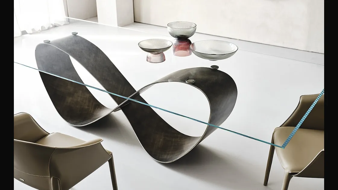 Tavolo Butterfly di Cattelan Italia