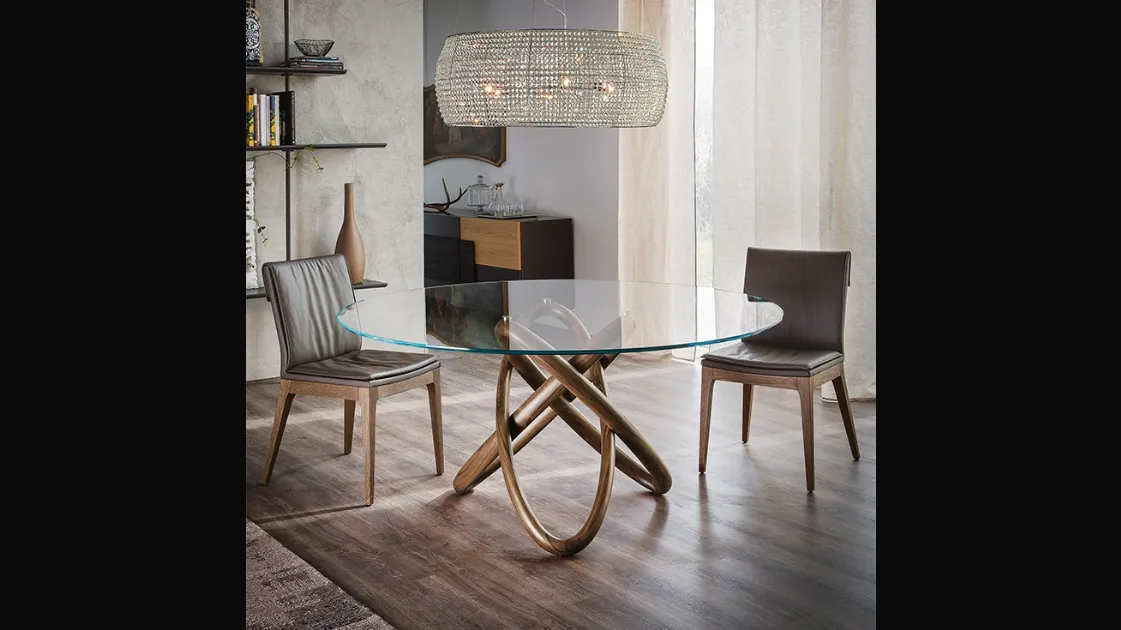 Tavolo con top in vetro e sostegno in legno Carioca di Cattelan Italia