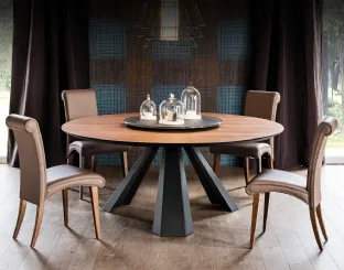 Tavolo in legno con vassoio centrotavola girevole e base in acciaio Eliot Round di Cattelan Italia