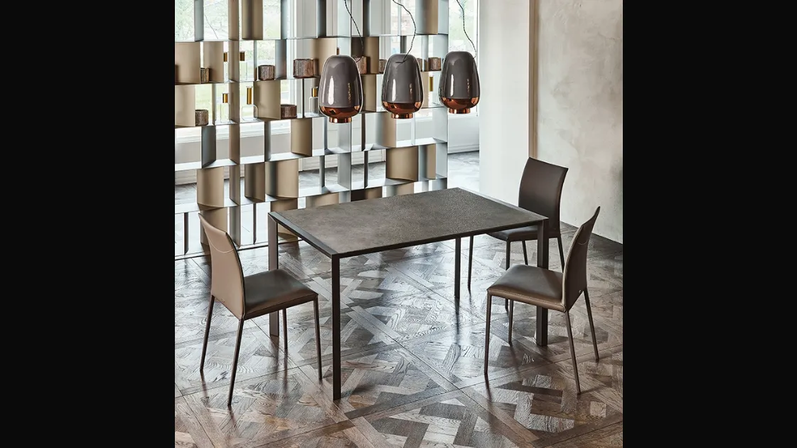 Tavolo con struttura in acciaio e piano in laminato Pedro di Cattelan Italia