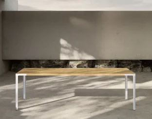 Tavolo Fan in rovere e acciaio di Desalto
