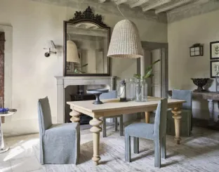 Tavolo Gray 33 in legno di Gervasoni