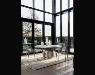 Tavolo Next 236 in marmo con base in cemento di Gervasoni