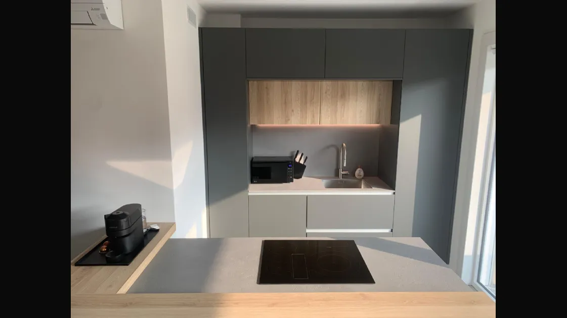 ARREDO COMPLETO APPARTAMENTO ARZERGRANDE