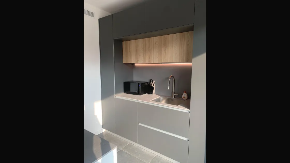 ARREDO COMPLETO APPARTAMENTO ARZERGRANDE